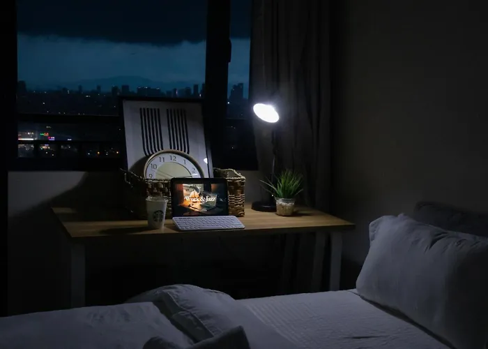 Business Room, Simple Workation شقة