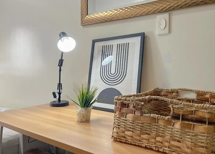 Business Room, Simple Workation شقة *